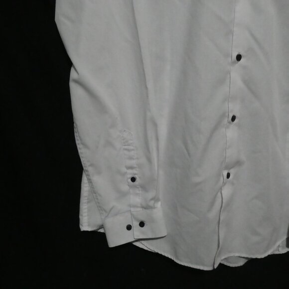 H&M | large | Slim Fit | White Long Sleeve Dress Shirt | Black Buttons - Picture 6 of 14